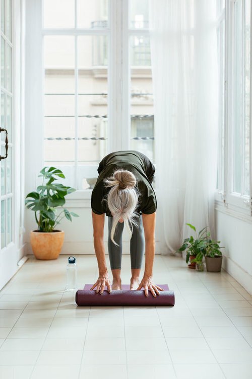 7 Best Eco-Friendly Yoga Mats Made From Natural Materials
